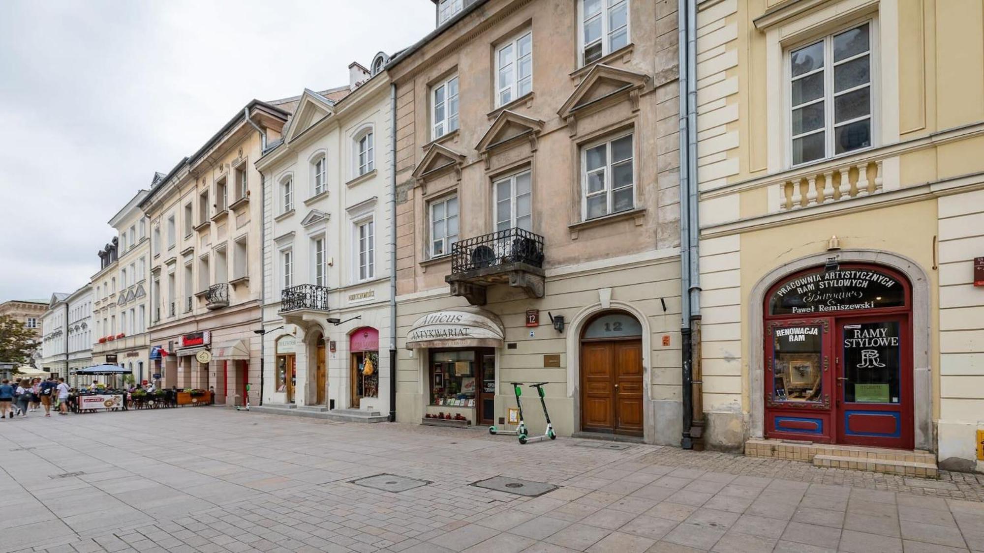Apartament Rent Like - Krakowskie Przedmieście 12 *
